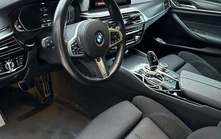 BMW 5 серия, 2020 год, 5 300 000 рублей, 7 фотография