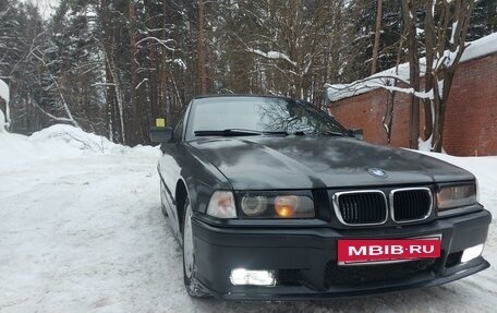 BMW 3 серия, 1992 год, 310 000 рублей, 1 фотография