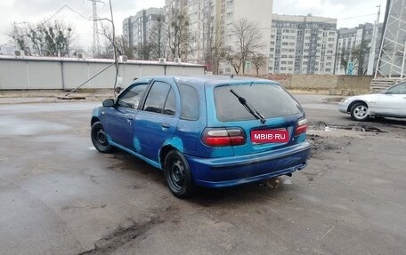 Nissan Almera, 1998 год, 130 000 рублей, 1 фотография