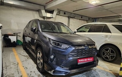 Toyota RAV4, 2019 год, 3 900 000 рублей, 1 фотография