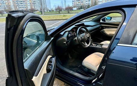 Mazda 3, 2019 год, 1 870 000 рублей, 16 фотография
