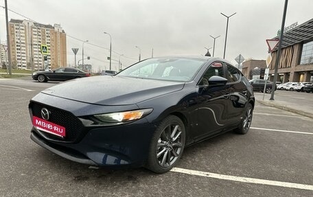 Mazda 3, 2019 год, 1 870 000 рублей, 9 фотография