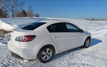 Mazda 3, 2011 год, 890 000 рублей, 2 фотография