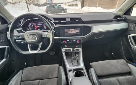 Audi Q3, 2018 год, 3 100 000 рублей, 5 фотография