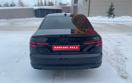 Audi A4, 2019 год, 2 950 000 рублей, 5 фотография
