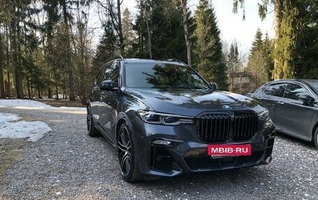 BMW X7, 2019 год, 8 700 000 рублей, 2 фотография