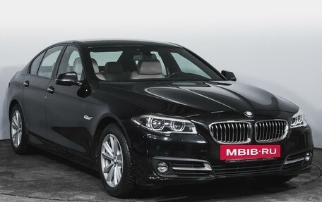 BMW 5 серия, 2016 год, 2 950 000 рублей, 3 фотография