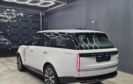 Land Rover Range Rover IV рестайлинг, 2023 год, 25 000 000 рублей, 4 фотография