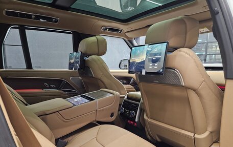 Land Rover Range Rover IV рестайлинг, 2023 год, 25 000 000 рублей, 14 фотография