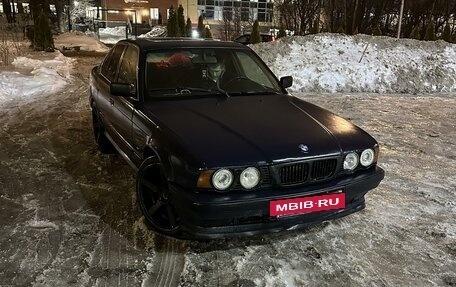 BMW 5 серия, 1994 год, 275 000 рублей, 31 фотография