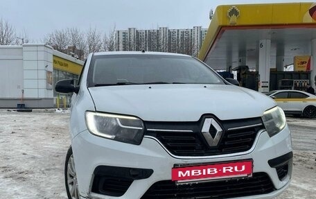 Renault Logan II, 2019 год, 710 000 рублей, 3 фотография