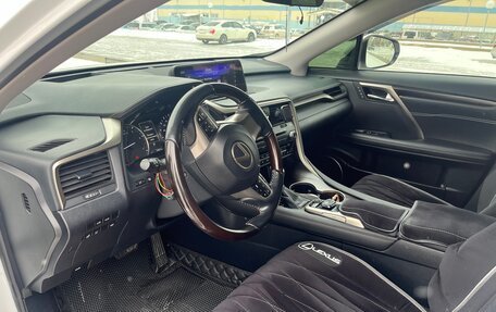Lexus RX IV рестайлинг, 2016 год, 4 890 000 рублей, 26 фотография