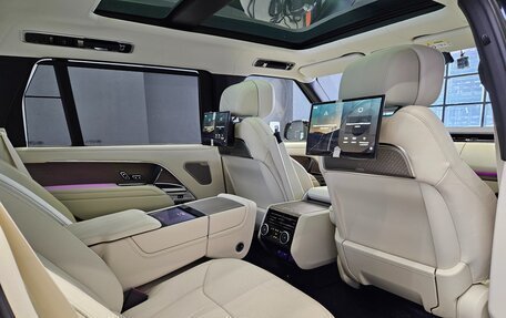 Land Rover Range Rover IV рестайлинг, 2023 год, 26 500 000 рублей, 12 фотография