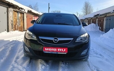Opel Astra J, 2011 год, 850 000 рублей, 1 фотография