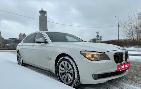 BMW 7 серия, 2011 год, 1 920 000 рублей, 4 фотография