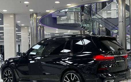 BMW X7, 2020 год, 9 690 000 рублей, 2 фотография