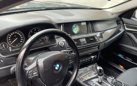 BMW 5 серия, 2016 год, 2 400 000 рублей, 6 фотография