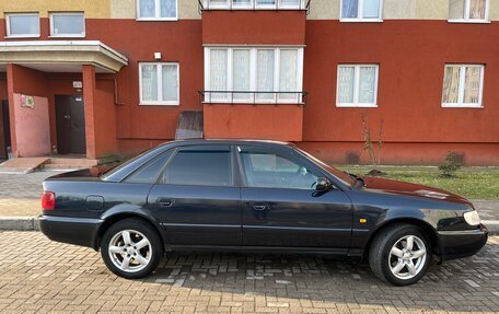 Audi A6, 1994 год, 670 000 рублей, 5 фотография