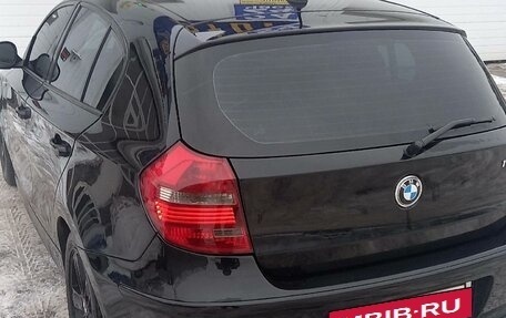 BMW 1 серия, 2011 год, 800 000 рублей, 5 фотография