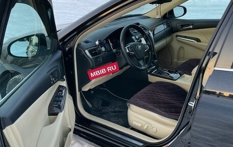 Toyota Camry, 2017 год, 2 580 000 рублей, 10 фотография