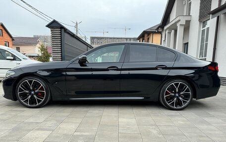 BMW 5 серия, 2020 год, 6 340 000 рублей, 2 фотография