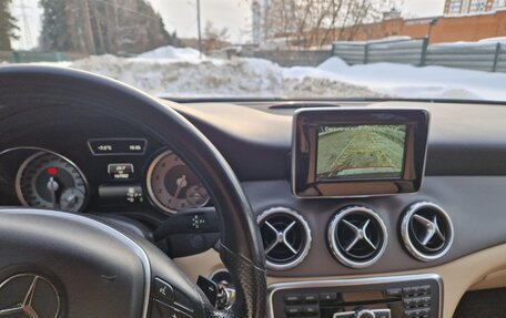 Mercedes-Benz GLA, 2015 год, 1 850 000 рублей, 3 фотография