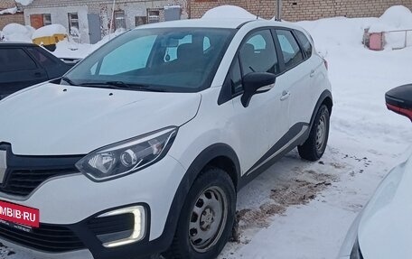Renault Kaptur I рестайлинг, 2019 год, 1 190 000 рублей, 3 фотография