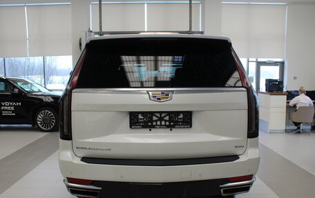 Cadillac Escalade V, 2021 год, 13 522 000 рублей, 8 фотография