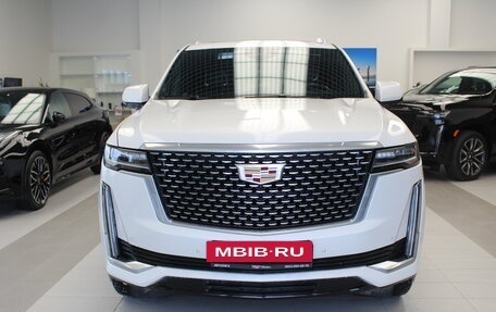 Cadillac Escalade V, 2021 год, 13 522 000 рублей, 4 фотография