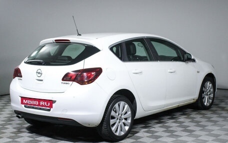 Opel Astra J, 2011 год, 865 000 рублей, 5 фотография