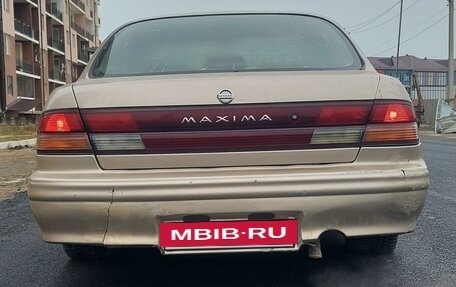 Nissan Maxima IV, 1996 год, 189 000 рублей, 4 фотография
