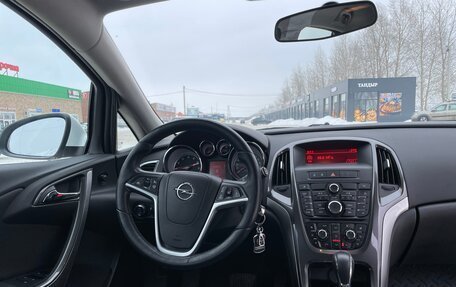 Opel Astra J, 2013 год, 1 097 000 рублей, 10 фотография
