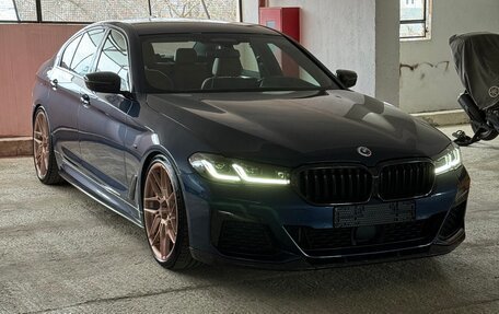 BMW 5 серия, 2021 год, 7 800 000 рублей, 2 фотография