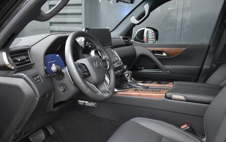 Lexus LX, 2023 год, 18 100 000 рублей, 10 фотография
