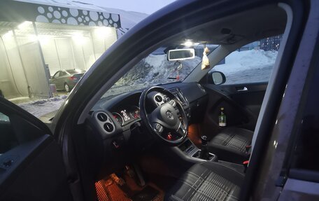 Volkswagen Tiguan I, 2015 год, 1 550 000 рублей, 5 фотография
