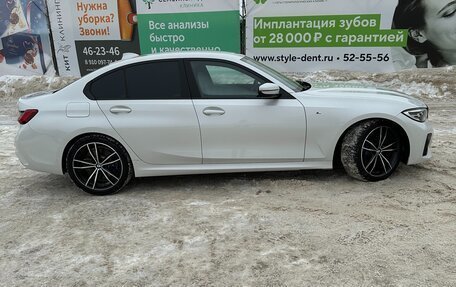 BMW 3 серия, 2019 год, 3 750 000 рублей, 3 фотография