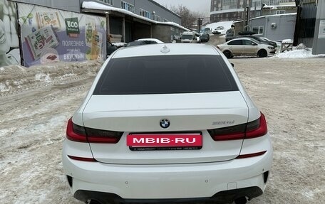 BMW 3 серия, 2019 год, 3 750 000 рублей, 6 фотография