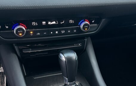 Mazda 6, 2019 год, 2 590 000 рублей, 9 фотография