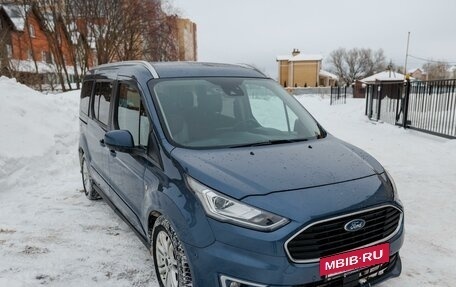 Ford Tourneo Connect II рестайлинг, 2019 год, 2 330 000 рублей, 4 фотография