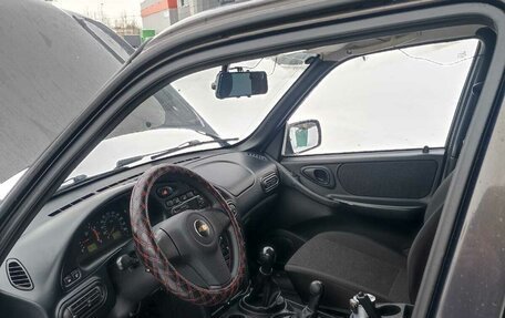 Chevrolet Niva I рестайлинг, 2014 год, 800 000 рублей, 3 фотография