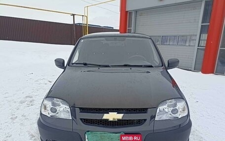 Chevrolet Niva I рестайлинг, 2014 год, 800 000 рублей, 4 фотография