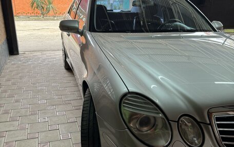 Mercedes-Benz E-Класс, 2005 год, 1 312 690 рублей, 5 фотография