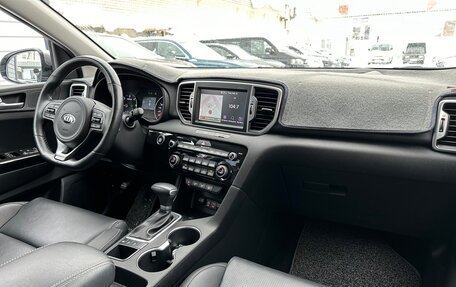 KIA Sportage IV рестайлинг, 2018 год, 2 390 000 рублей, 13 фотография