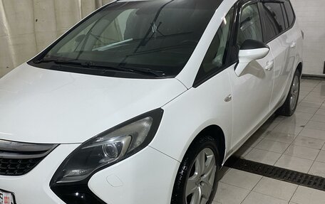 Opel Zafira C рестайлинг, 2013 год, 1 330 000 рублей, 14 фотография