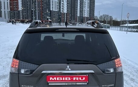Mitsubishi Outlander III рестайлинг 3, 2011 год, 1 250 000 рублей, 4 фотография
