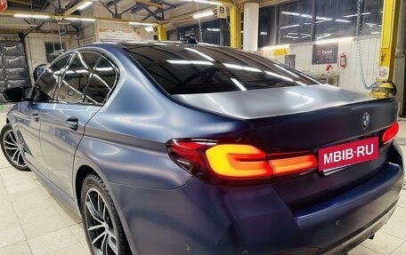 BMW 5 серия, 2020 год, 4 295 000 рублей, 2 фотография
