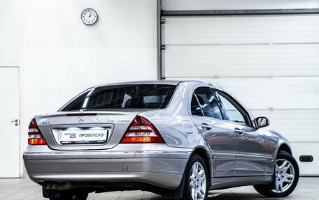 Mercedes-Benz C-Класс, 2004 год, 749 000 рублей, 3 фотография