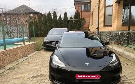 Tesla Model 3 I, 2019 год, 2 700 000 рублей, 1 фотография