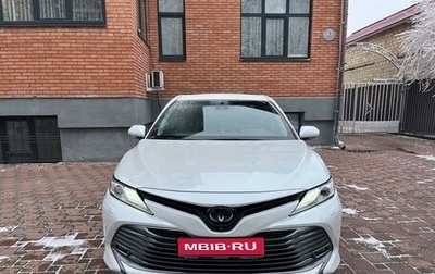 Toyota Camry, 2019 год, 3 600 000 рублей, 1 фотография