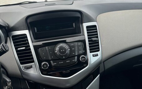Chevrolet Cruze II, 2012 год, 725 000 рублей, 7 фотография